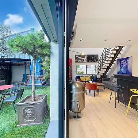 Appartement Loft Rare - Jardin Privatif - 2 Parkings -