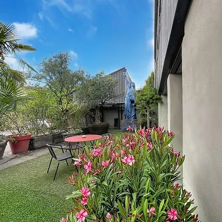 Loft Rare - Jardin Privatif - 2 Parkings -
