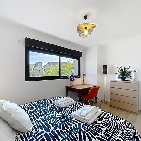 Appartement Loft Rare - Jardin Privatif - 2 Parkings - *